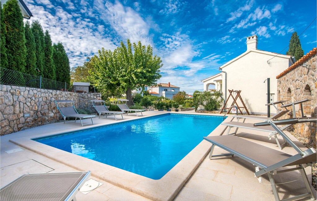 Rasopasno Apartment | 1 bedroom accommodation in Malinska