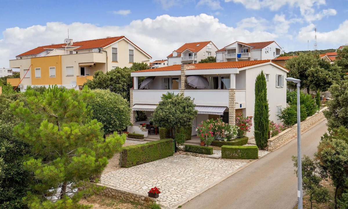 Mandre Apartment | 1 bedroom amazing apartment in Mandre