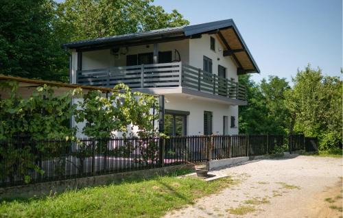 Draganic House | 1 Bedroom Beautiful Home In Draganic