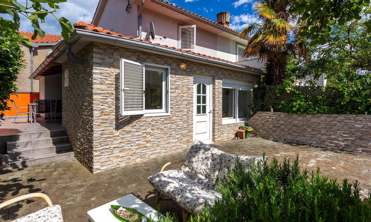 Gabonjin House | 1 bedroom nice home in Gabonjin