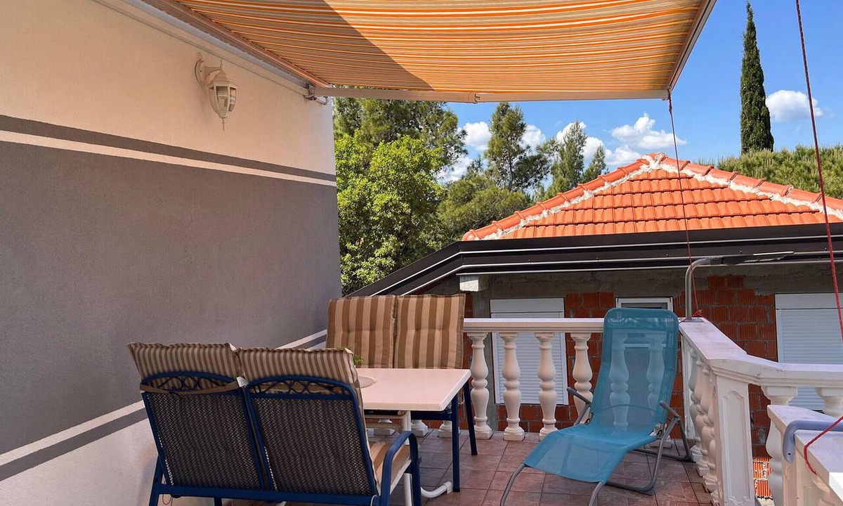 Gornji Karin Apartment | 2 bedroom cozy apartment in Gornji Karin