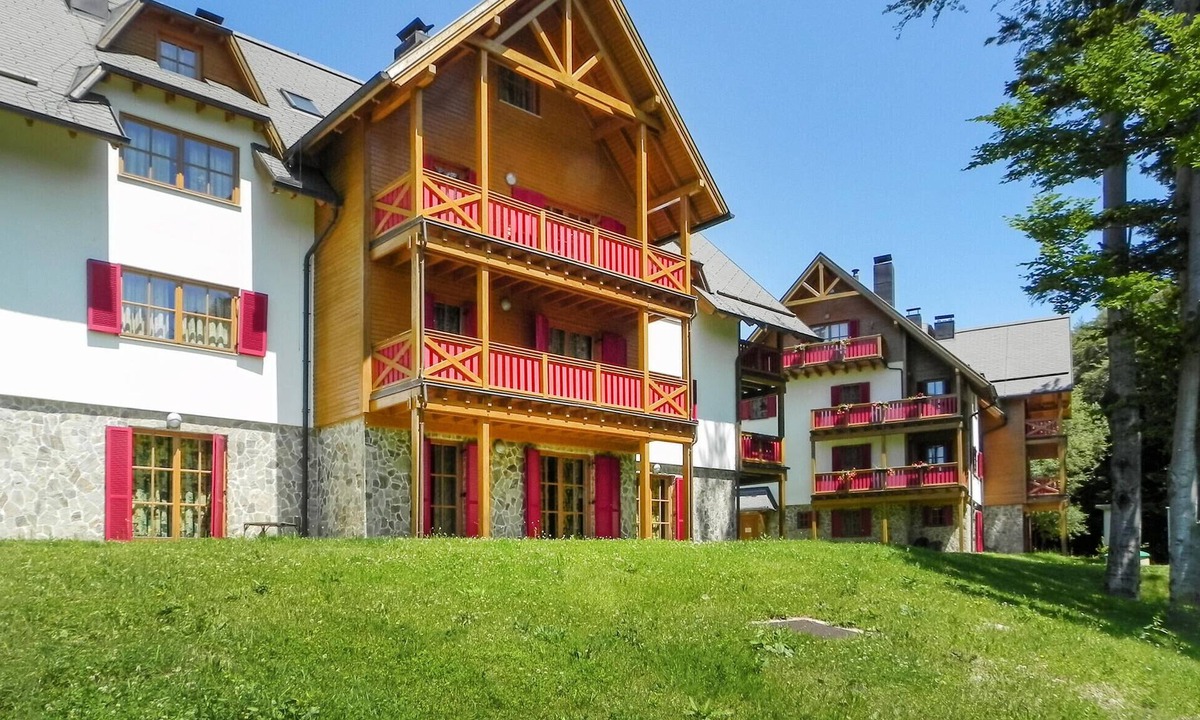 Hocko Pohorje Apartment | 2 bedroom cozy apartment in Pohorje