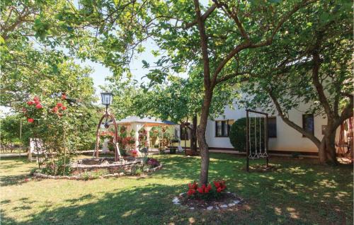 Sisan Apartment | 2 Bedroom Gorgeous Apartment In Pula