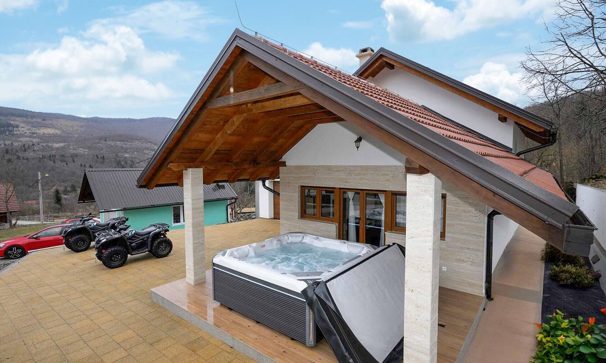 Krasno Polje House | 2 bedroom stunning home in Krasno