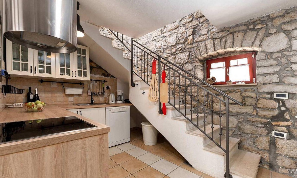 Dracevac House | 3 bedroom accommodation in Porec