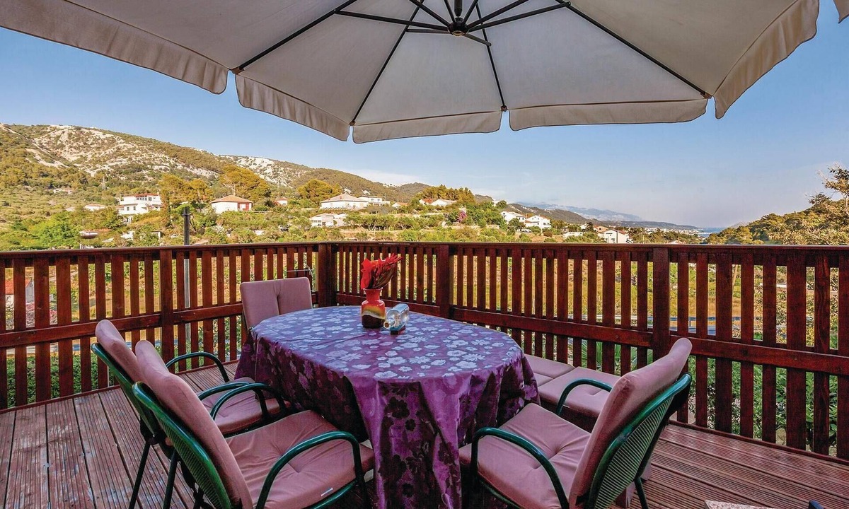 Banjol Apartment | 3 bedroom beautiful apartment in Mundanije