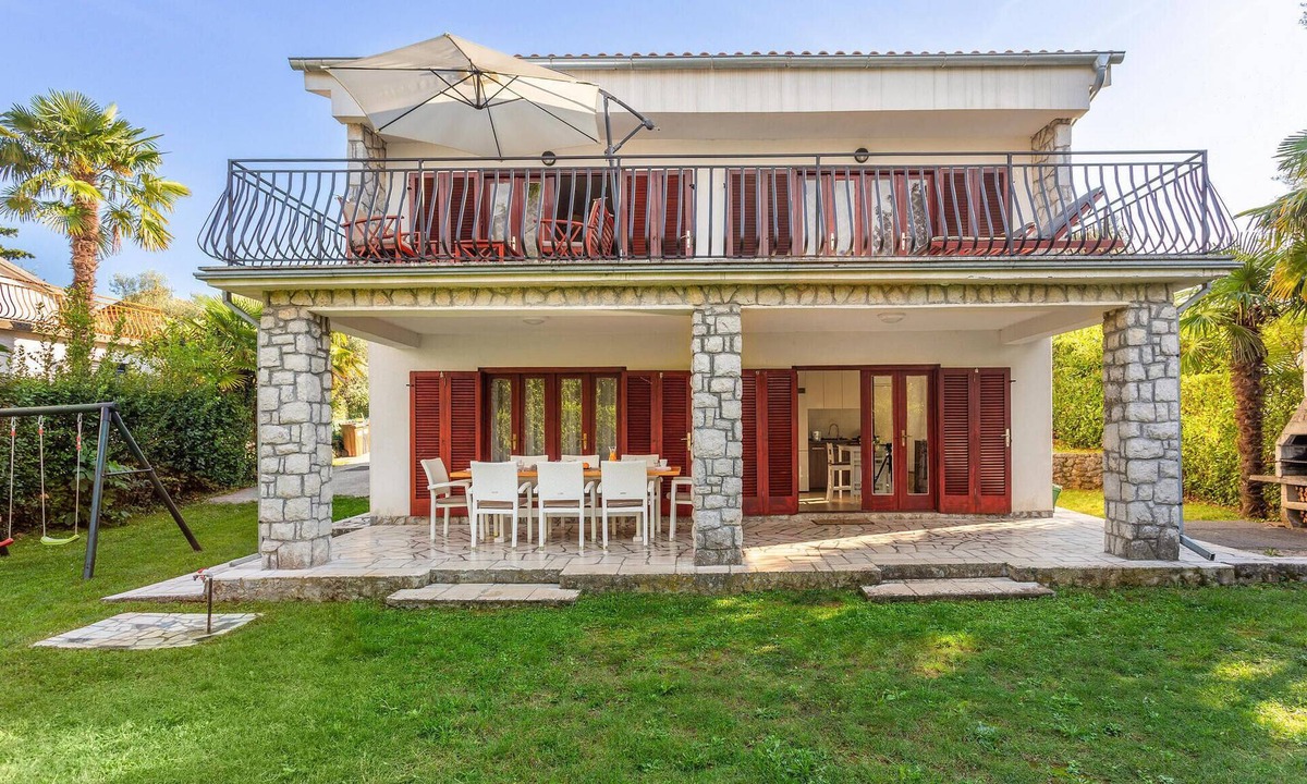 Milcetici House | 4 bedroom lovely home in Malinska