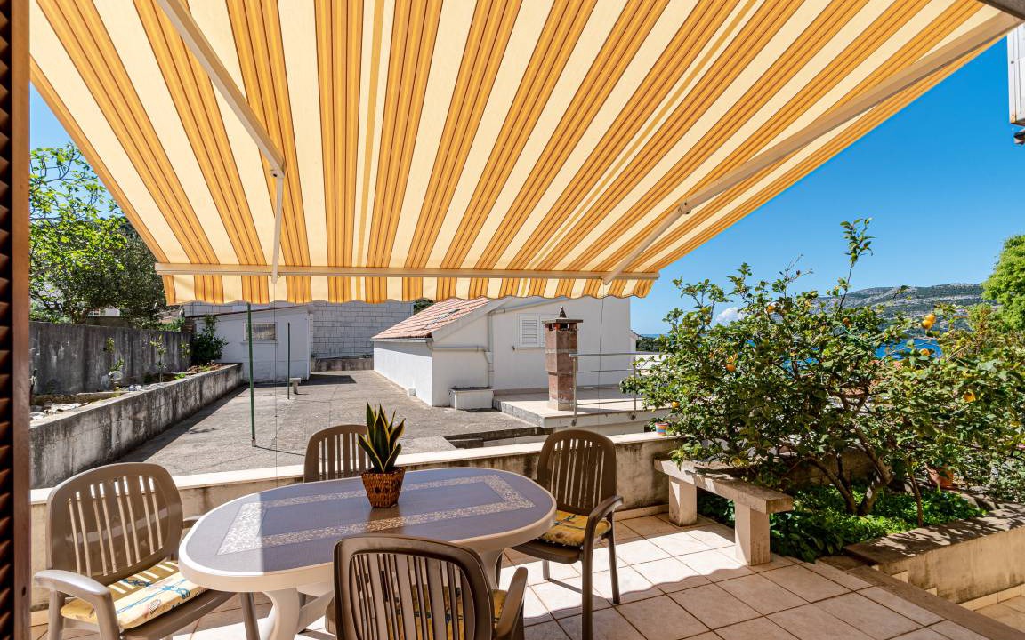 Cove Tri Zala (Zrnovo) Apartment | 48 m² Apartment ∙ 2 bedrooms ∙ 4 guests