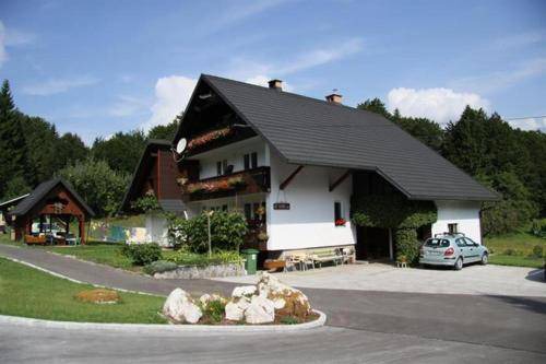 Ribcev Laz Bed & Breakfast | 50 m² Bed and breakfast ∙ 2 bedrooms ∙ 4 guests