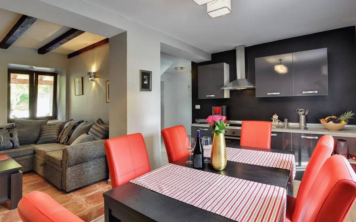 Liznjan House | 90 m² House ∙ 2 bedrooms ∙ 5 guests