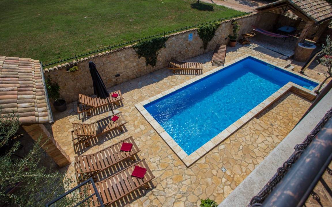 Nova Vas Apartment | 97 m² Apartment ∙ 3 bedrooms ∙ 4 guests