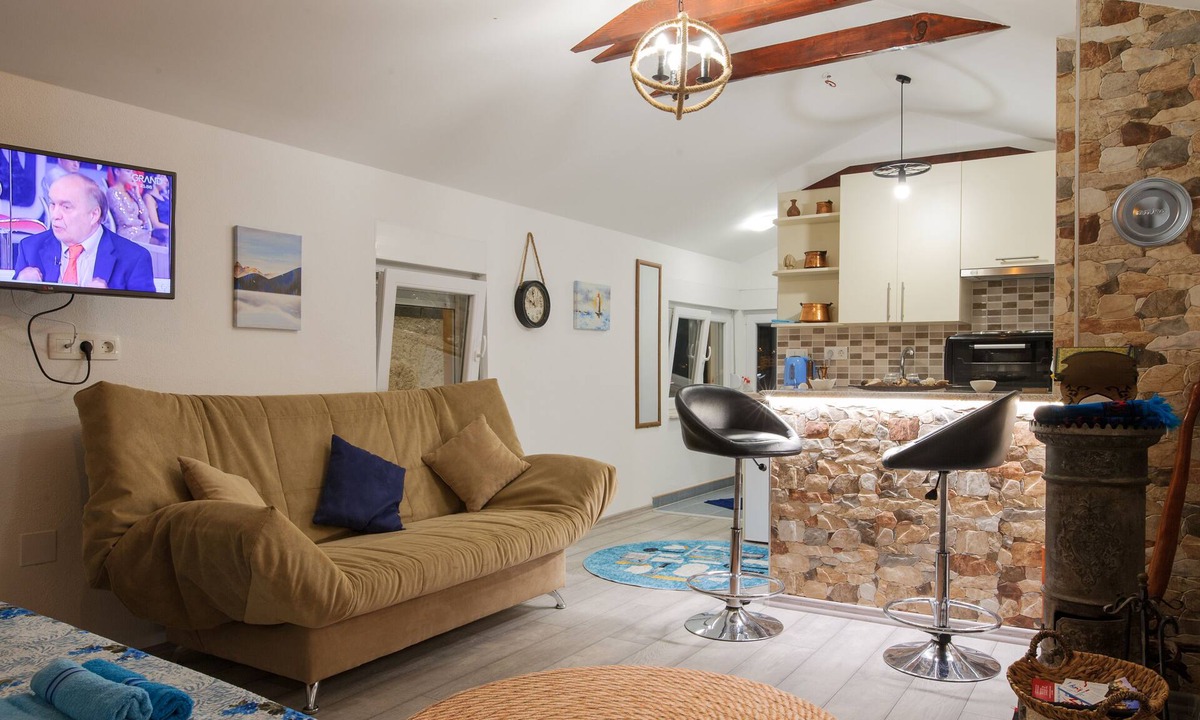 Mostar House | A home witha view Sky -attic