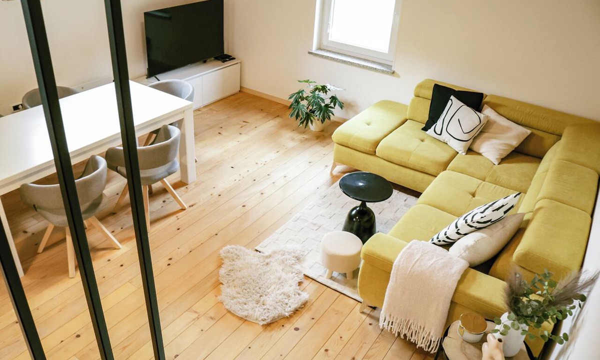 Idrija House | Adorable 4-bedroom country house in privat valley