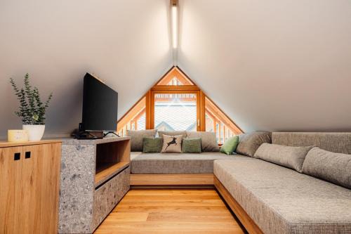 Kranjska Gora Apartment | Alpine Loft Escape
