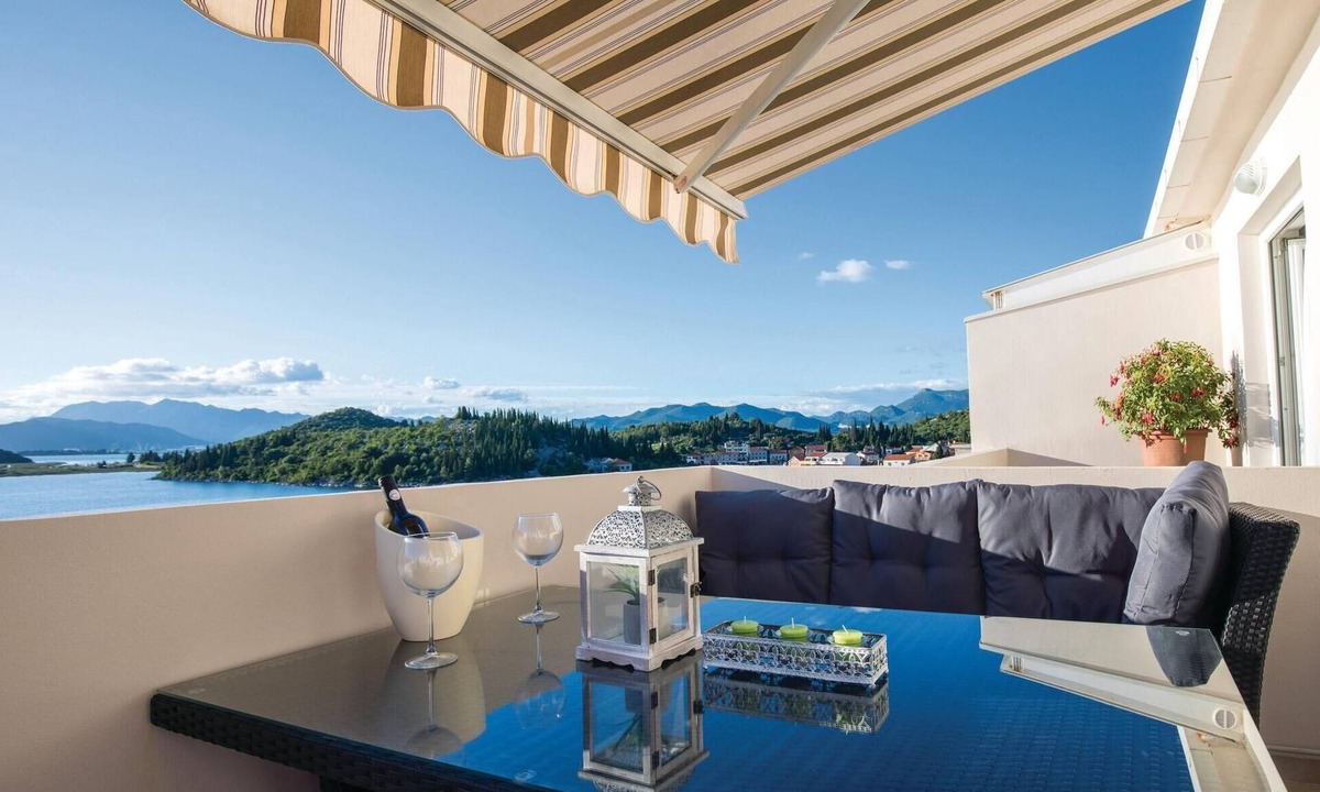 Blace Apartment | Amazing apartment in Blace with WiFi