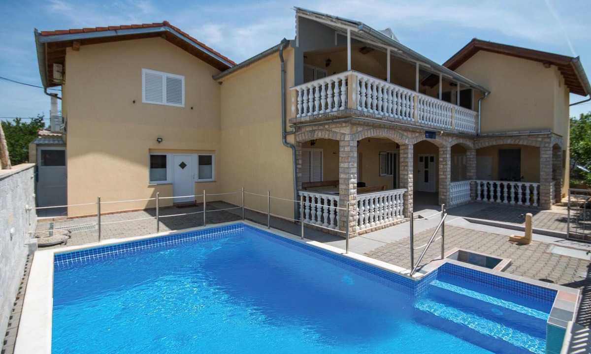 Kakma Apartment | Amazing apartment in Kakma with WiFi