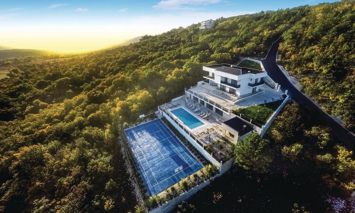 Imotski House | Amazing home in Imotski with sauna