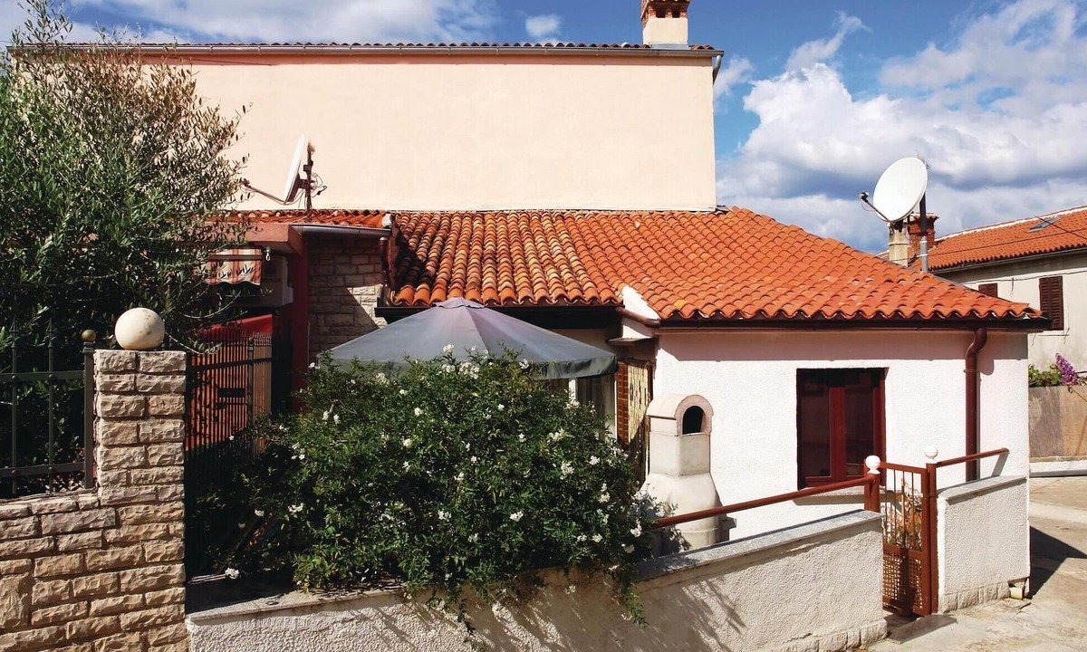 Pomer House | Amazing home in Pula with WiFi