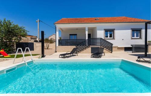Rastevic House | Amazing Home In Rastevic