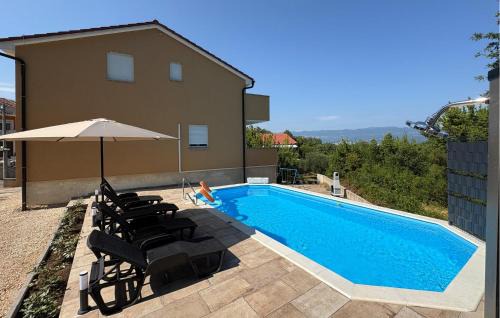 Risika House | Amazing Home In Risika