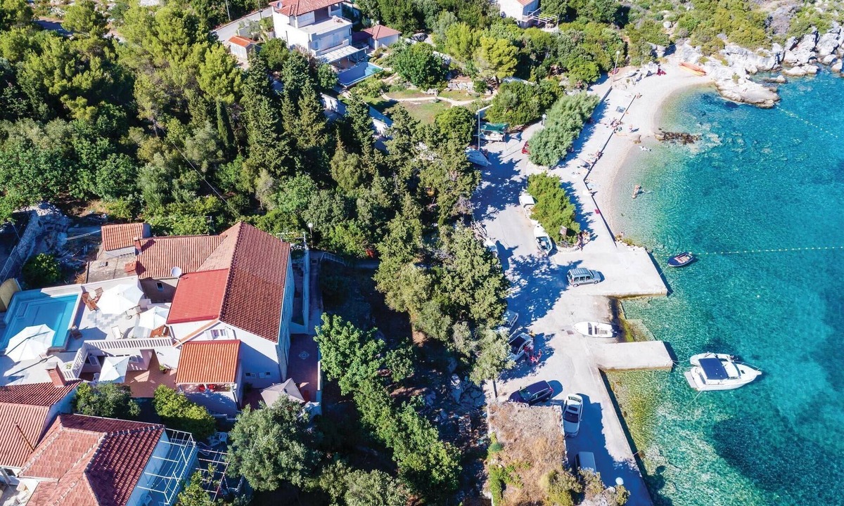 Sudurad House | Amazing home in Sipan