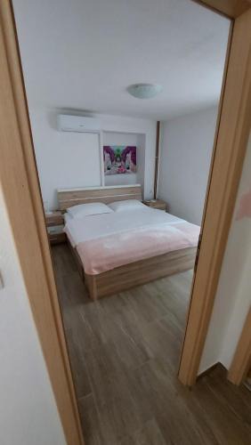 Sveti Jakov Apartment | Anabella