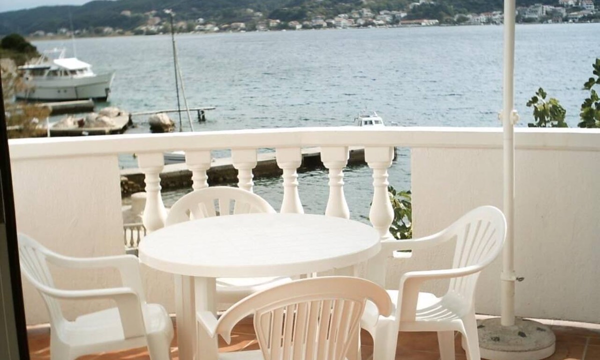 Rab Town Apartment | Apartments and Room Gulić (126241-A4) - Supetarska Draga - island Rab