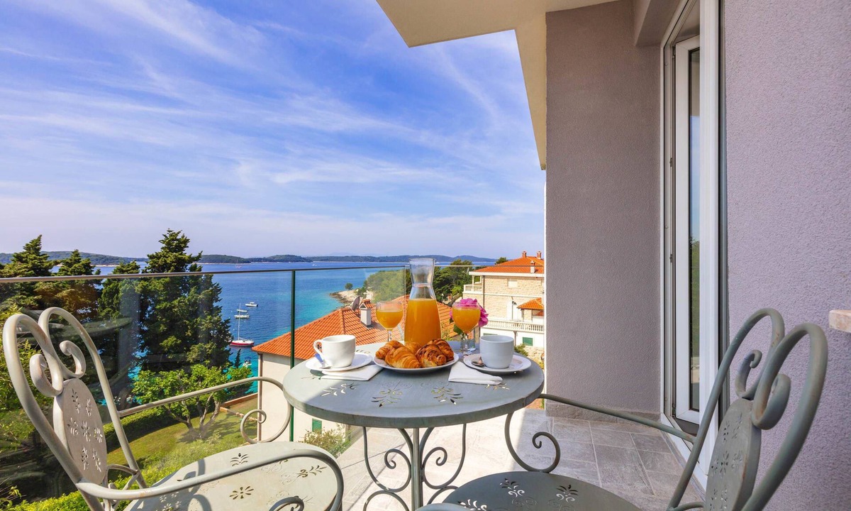 Hvar Hotel | Aparthotel Pharia