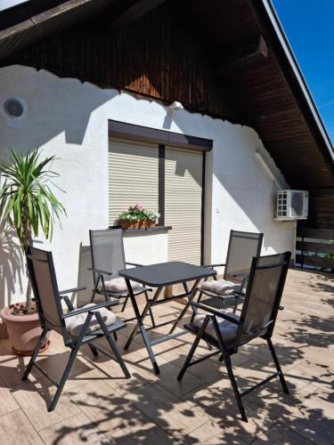 Zasip Apartment | Apartma Renata