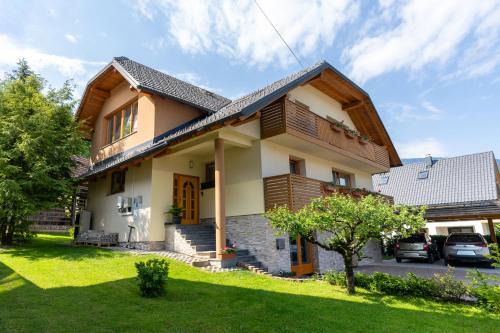 Bohinjska Bistrica Apartment | Apartma Velesa