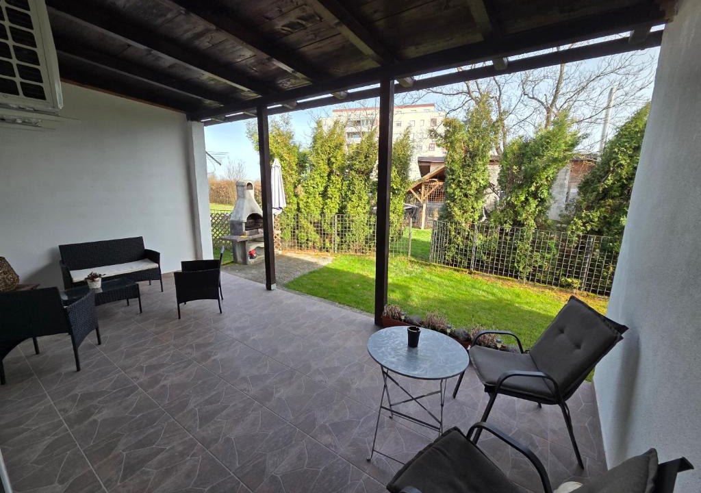 Karlovac House | Apartman Jelena with Private Garden & BBQ