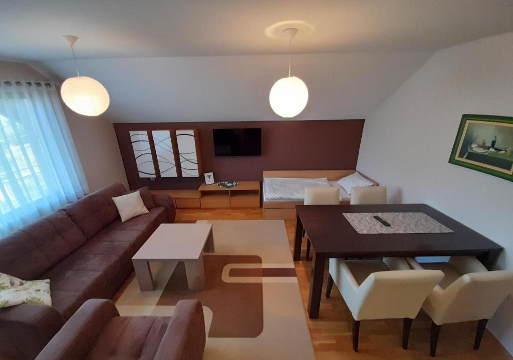 Pale Apartment | Apartmani Exit