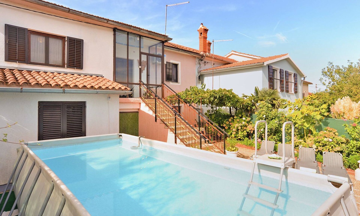Peresiji Apartment | Apartment 1755 by Interhome