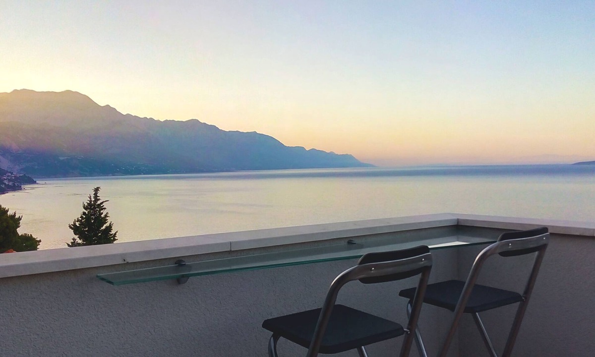 Marusici Apartment | Apartment Botta top two floors with pool