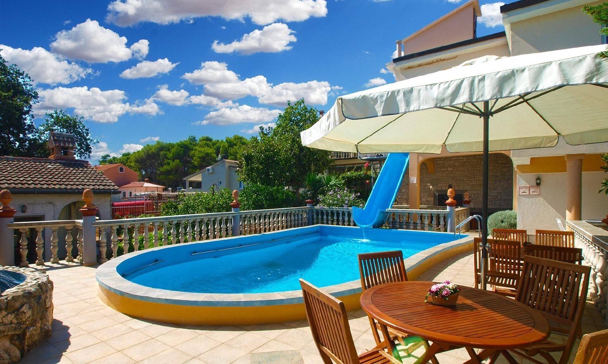 Pomer Apartment | Apartment for 4 persons approx. 45 qm in Ližnjan, Istria (South coast of Istria)