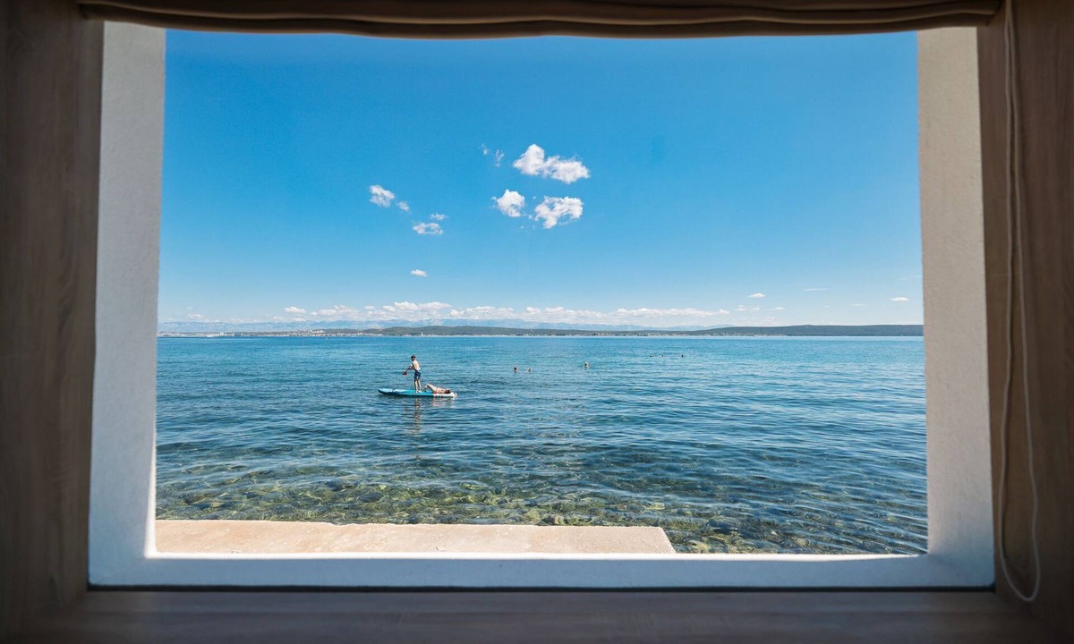 Zdrelac Apartment | Apartments Beachfront Pebble (120861-A2) - Zdrelac - island Pasman