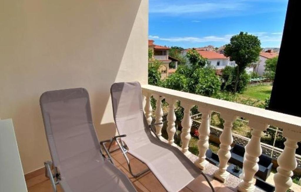 Valdebek Apartment | Apartment Jozephine 2 by Villas Guide
