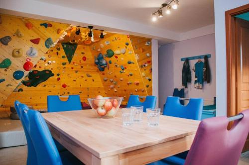 Kobarid Apartment | Apartment Kapitan with climbing wall