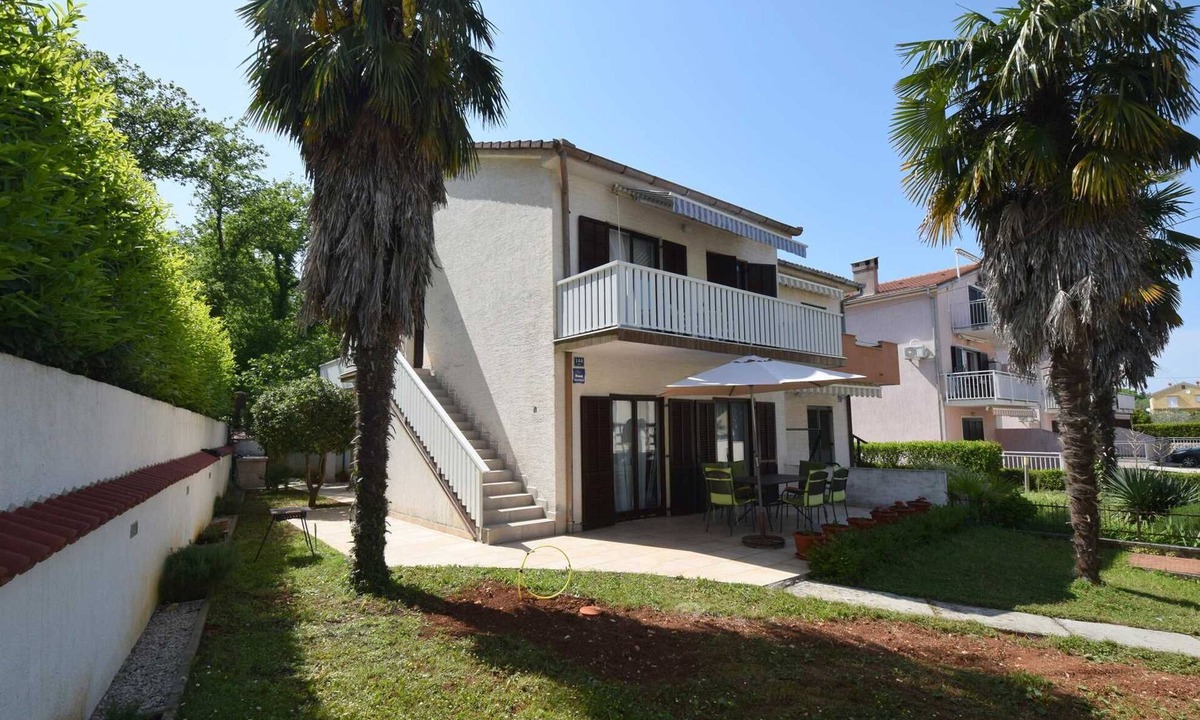 Porat Apartment | Apartment Lorela on the first floor