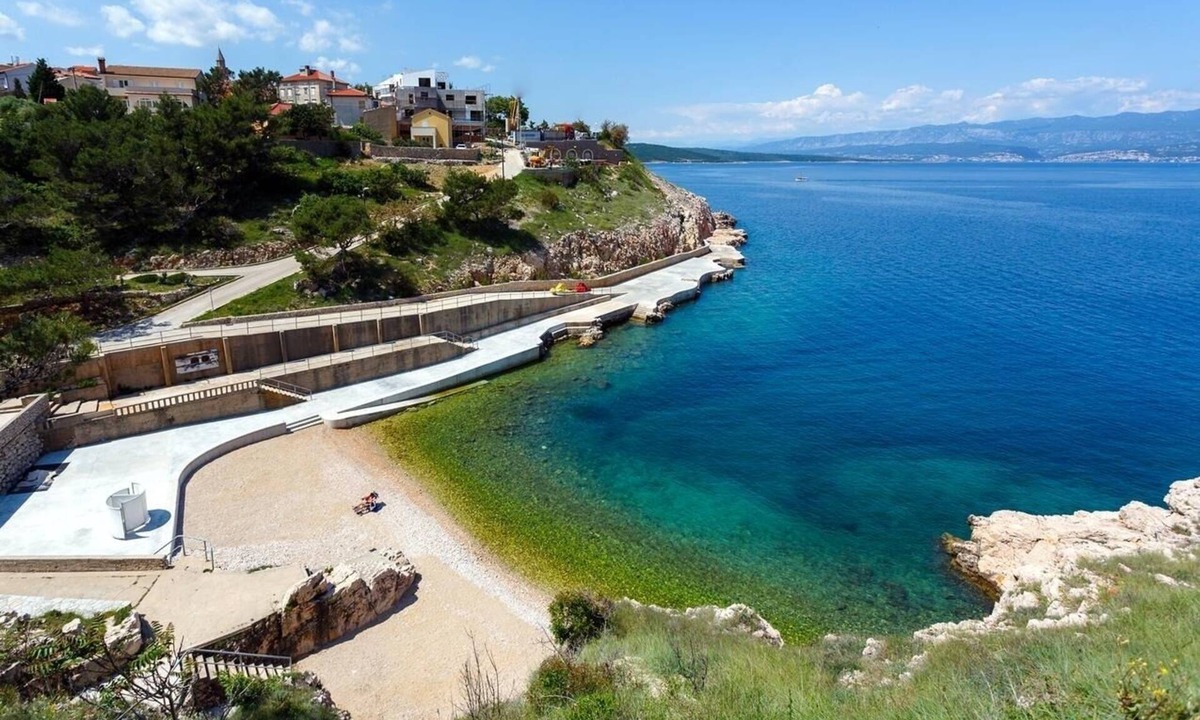 Vrbnik Apartment | Apartment Luka - with parking; R2(2) - Vrbnik, Island Krk, Croatia