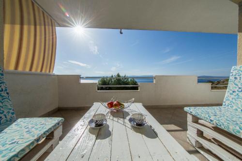 Celina Apartment | Apartment Luni