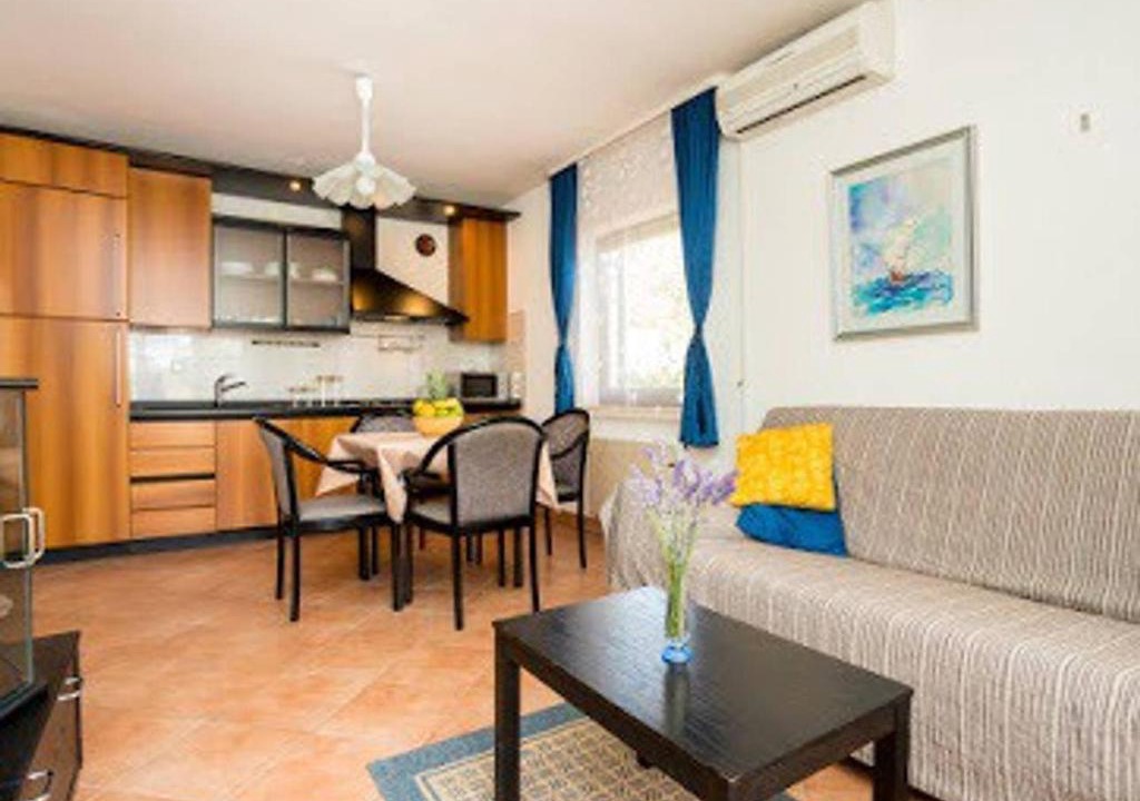 Malinska Apartment | Apartment Maui