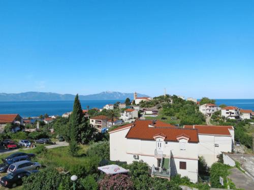Gradac Apartment | Apartment Rudez-2 by Interhome