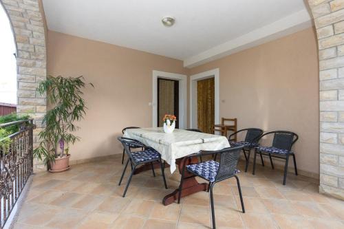 Vrh Apartment | Apartment Stefano
