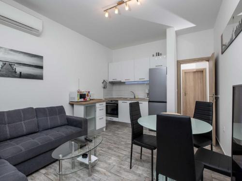 Stobrec Apartment | Apartment Villa Andelka with Swimming Pool