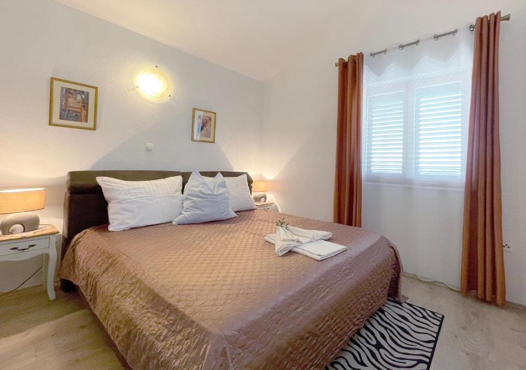 Brisevo Apartment | Apartment Villa Slavija