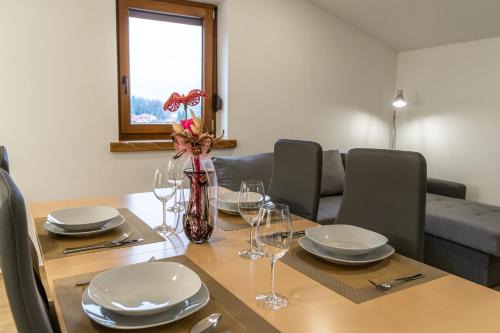 Ajdovscina Apartment | Apartment & Winery Valič