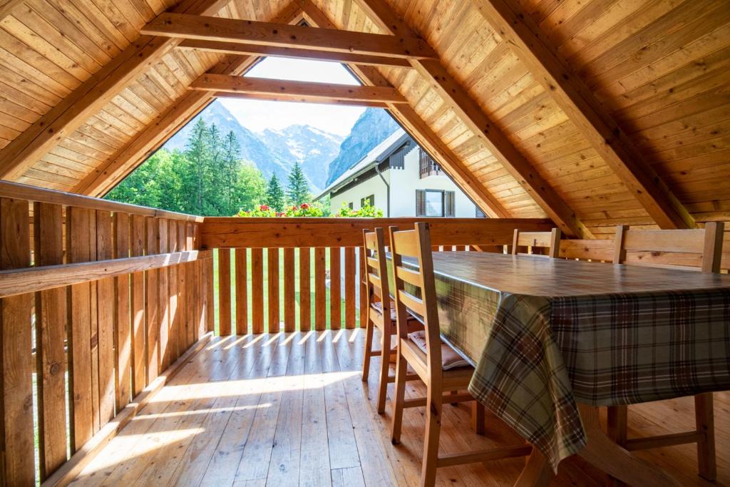 Trenta Apartment | Apartments and rooms Kravanja