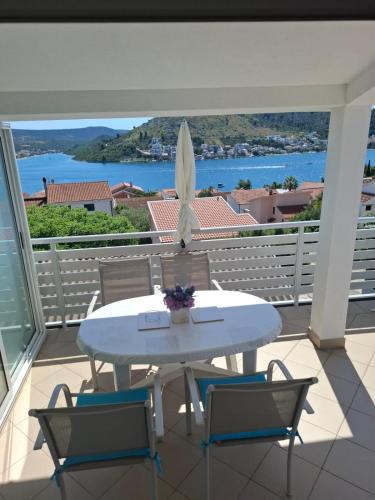 Rogoznica Apartment | Apartments Anita
