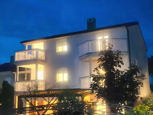 Sveti Anton House | Apartments Basic Sveti Anton 88